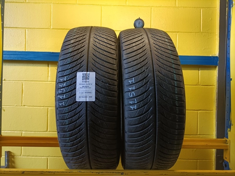 Pneumatico MICHELIN PILOT ALPIN 5 SUV 235/60 R18 107H