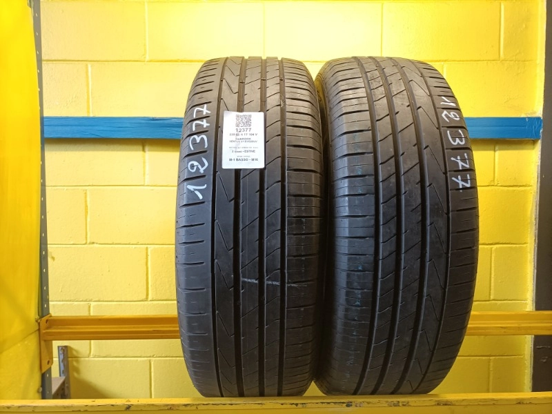 Pneumatico HANKOOK VENTUS S1 EVO2SUV 235/65 R17 104V