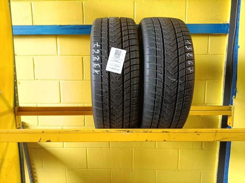 Pneumatico GRIPMAX STATUS PER WINTER 215/45 R18 93V