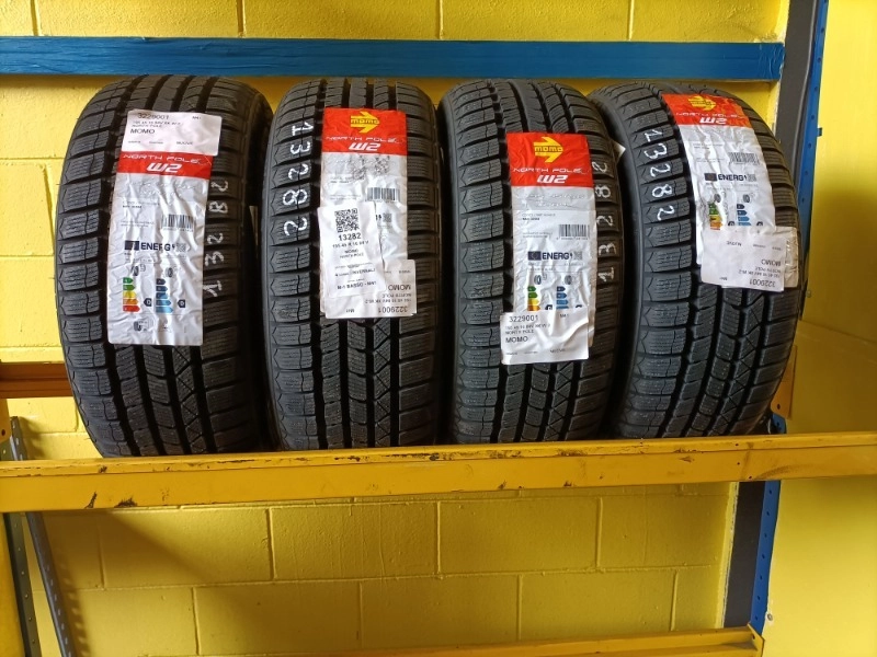 Pneumatico MOMO NORTH POLE 195/45 R16 84V