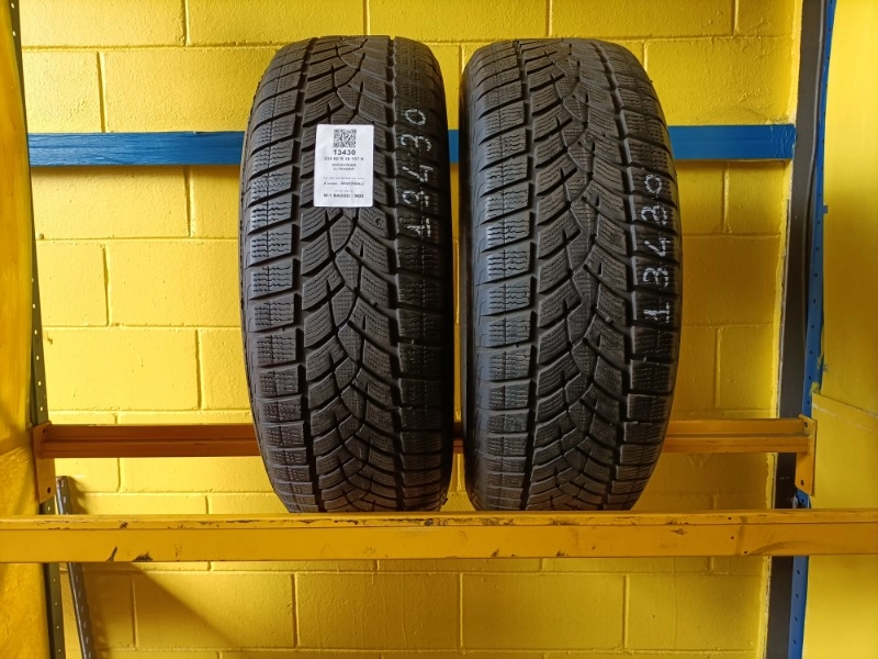 Pneumatico GOODYEAR ULTRAGRIP 235/60 R18 107H