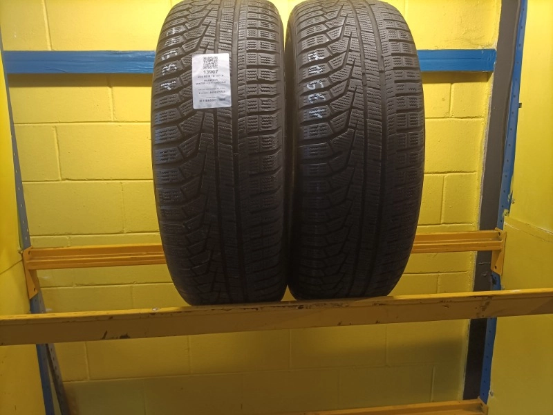 Pneumatico HANKOOK WINTER I CEPT EVO2 SUV 235/60 R18 107H