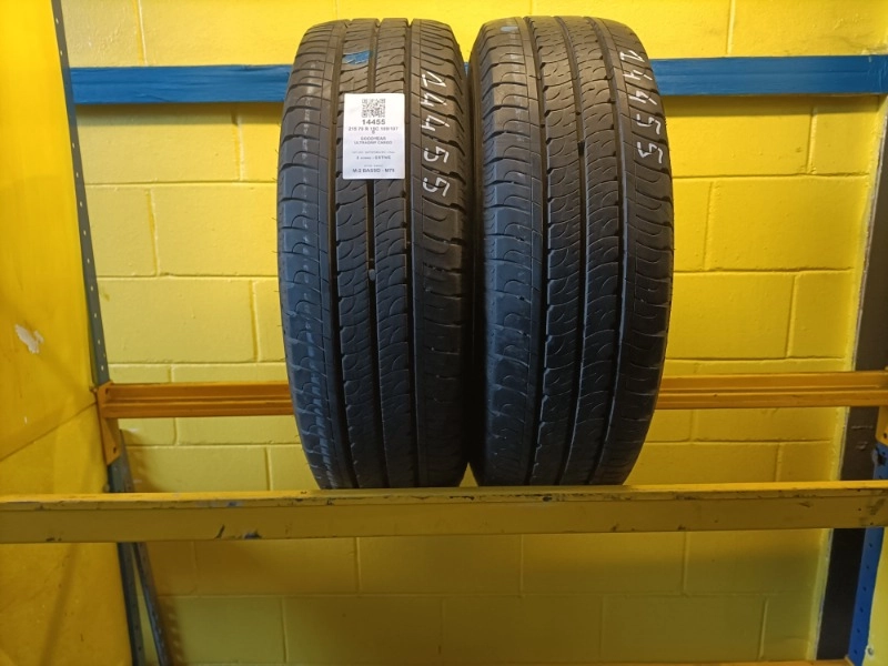 Pneumatico GOODYEAR ULTRAGRIP CARGO 215/70 R15C 109/107S