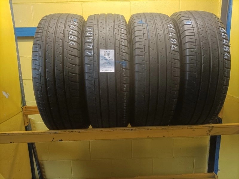 Pneumatico YOKOHAMA BLU HEART VAN 225/70 R15C 112/110S