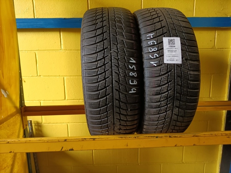 Pneumatico BRIDGESTONE BLITZZAK M001 215/55 R17 98V