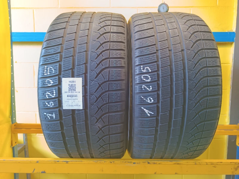 Pneumatico PIRELLI PZERO WINTER 285/30 R22 101W