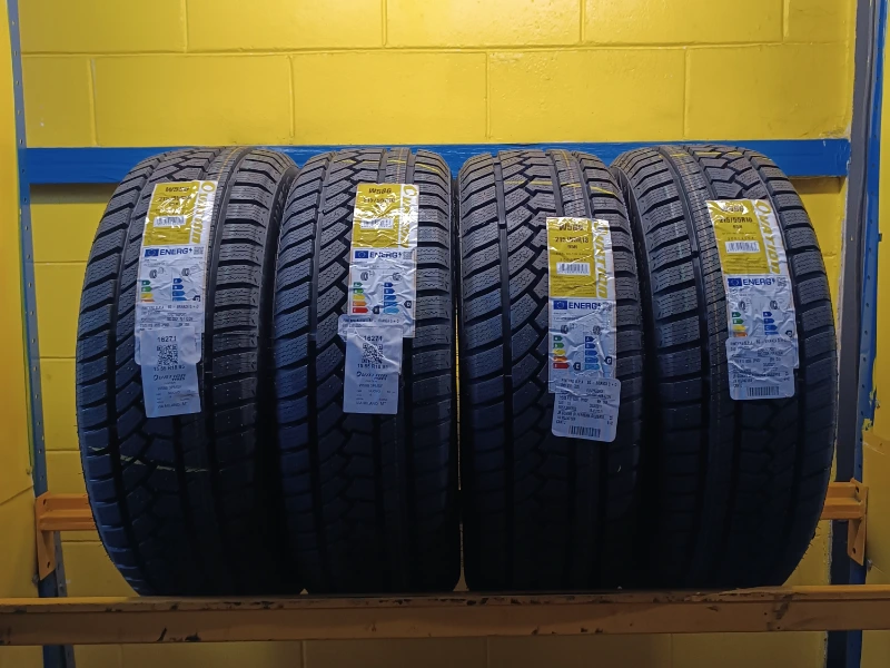 Pneumatico OVATION W586 3PMSF 215/55 R18 95