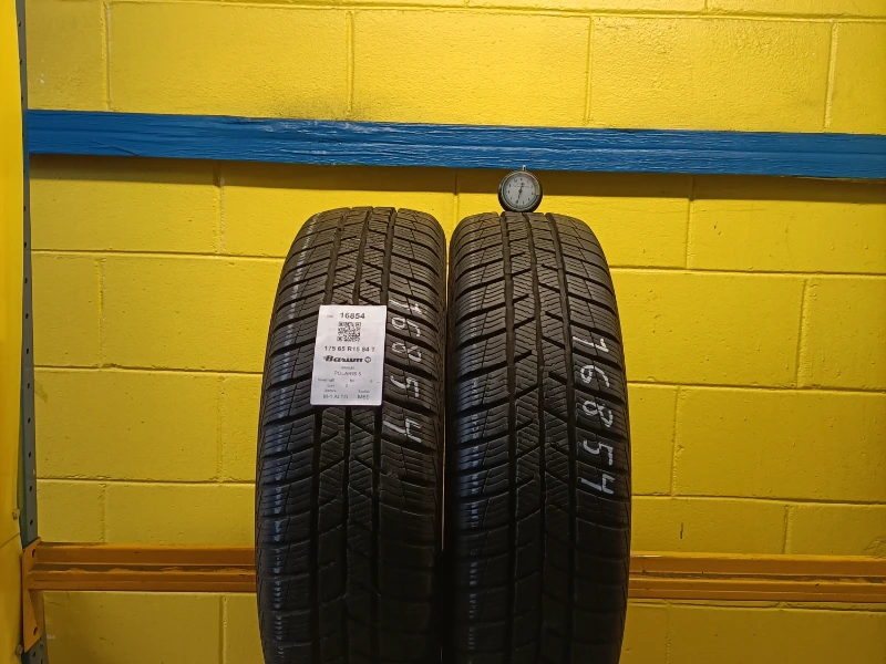 Pneumatico BARUM POLARIS 5 175/65 R15 84T