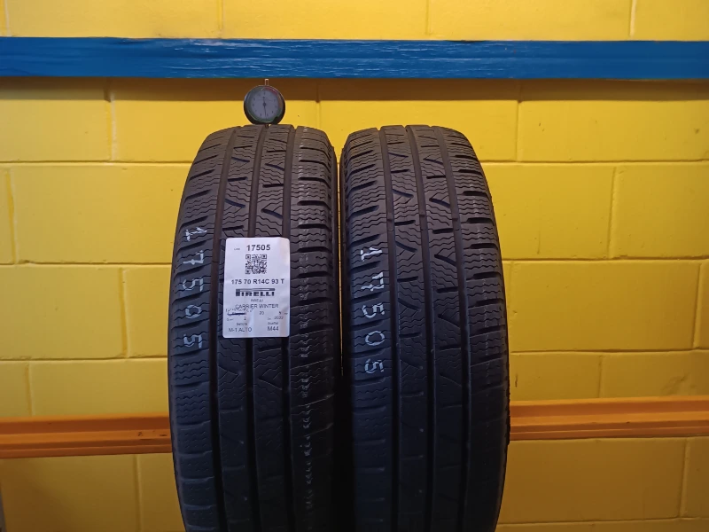 Pneumatico PIRELLI CARRIER WINTER 175/70 R14C 93T