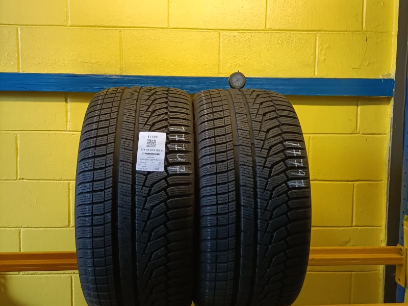 Pneumatico HANKOOK WINTER I CEPT EVO 2 275/35 R19 100V
