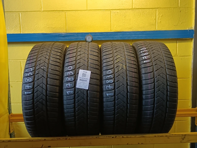 Pneumatico PIRELLI SOTTO ZERO 3 205/60 R16 96H
