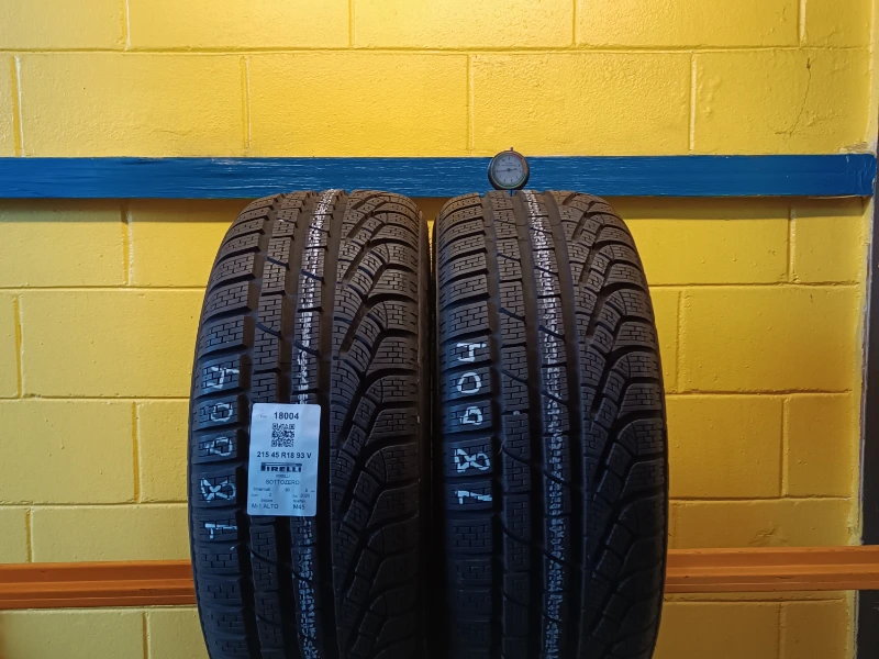 Pneumatico PIRELLI SOTTOZERO 215/45 R18 93V