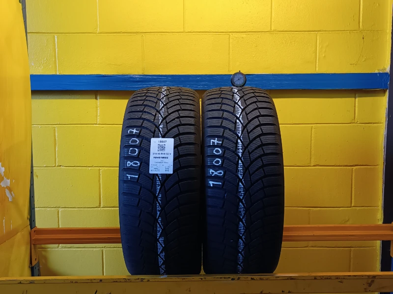 Pneumatico TOYO OBSERVE S944 215/50 R18 92V