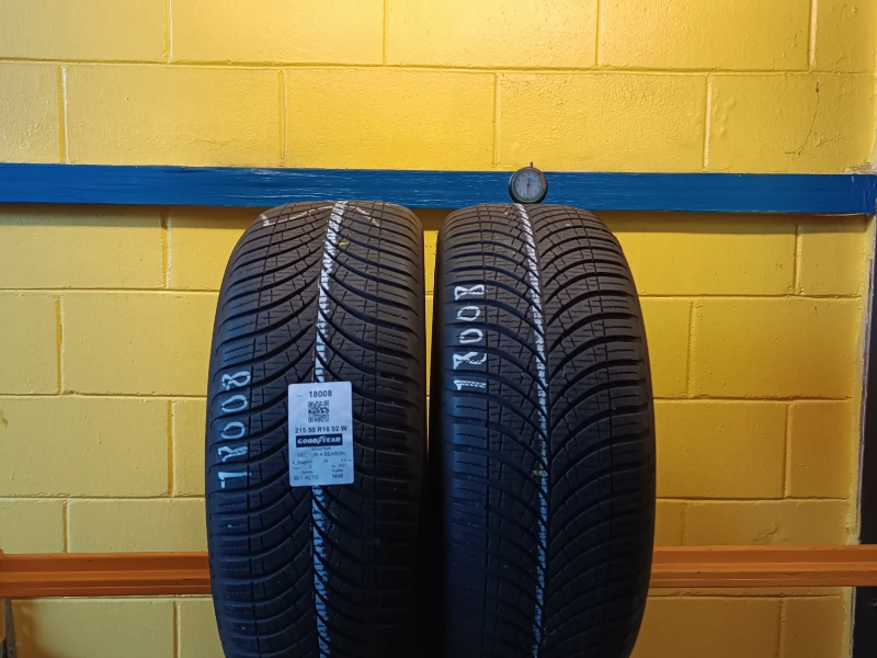 Pneumatico GOODYEAR VECTOR 4 SEASON 215/50 R18 92W