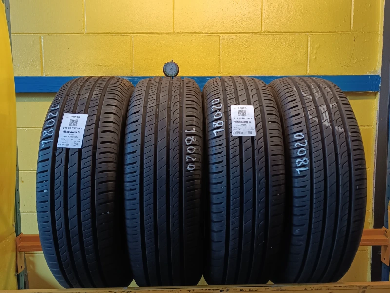 Pneumatico BARUM BRAVURIS5 HM 215/65 R17 99V