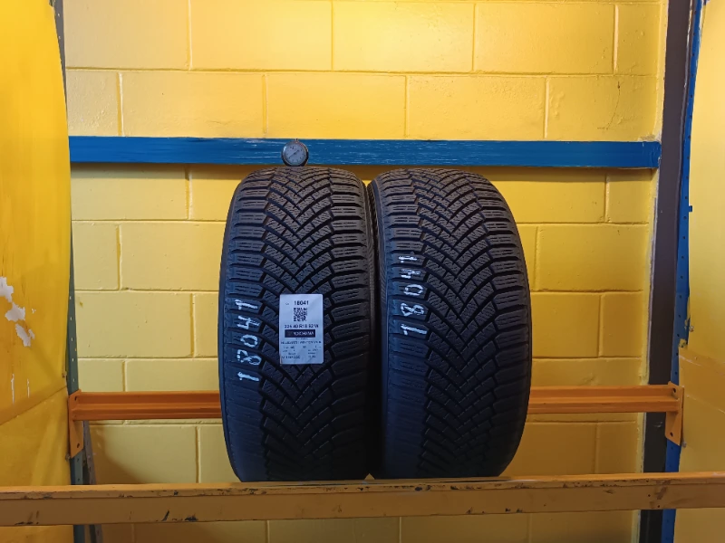 Pneumatico YOKOHAMA BLUEARTH WINTER V906 225/40 R18 92W