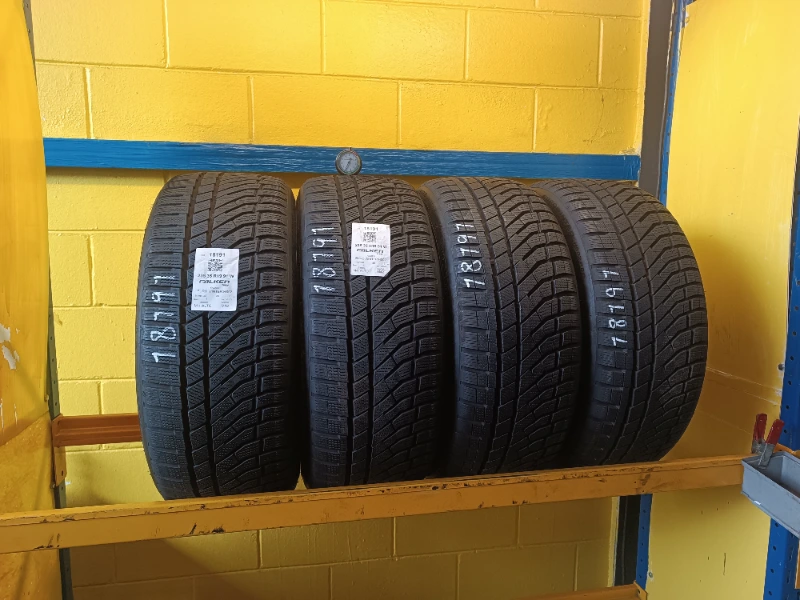 Pneumatico FALKEN EURO WINTER HS02 235/35 R19 91W