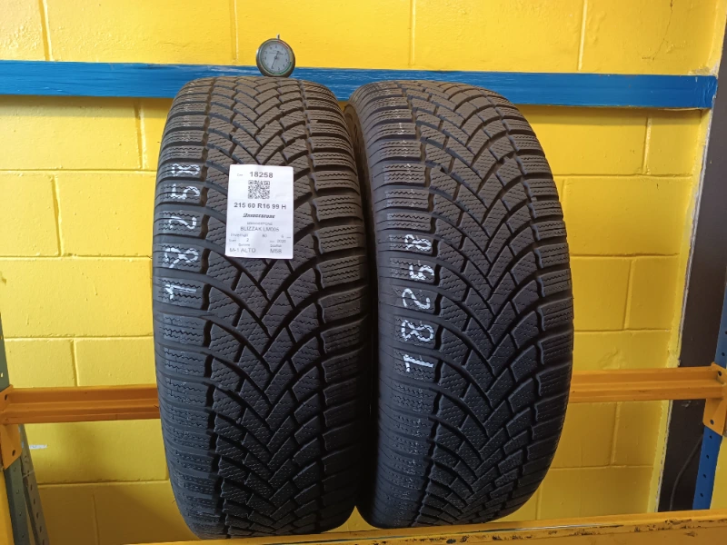 Pneumatico BRIDGESTONE BLIZZAK LM005 215/60 R16 99H