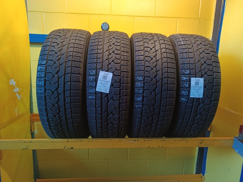 Pneumatico KUMHO I ZEN RV 225/55 R19 99H