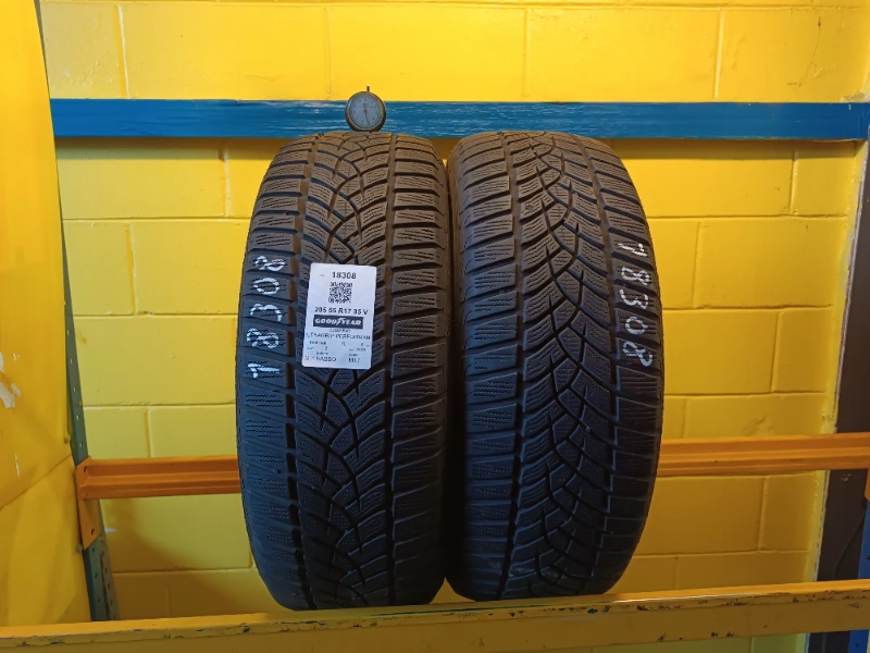 Pneumatico GOODYEAR ULTRAGRIP PERFORMANCE 205/55 R17 95V