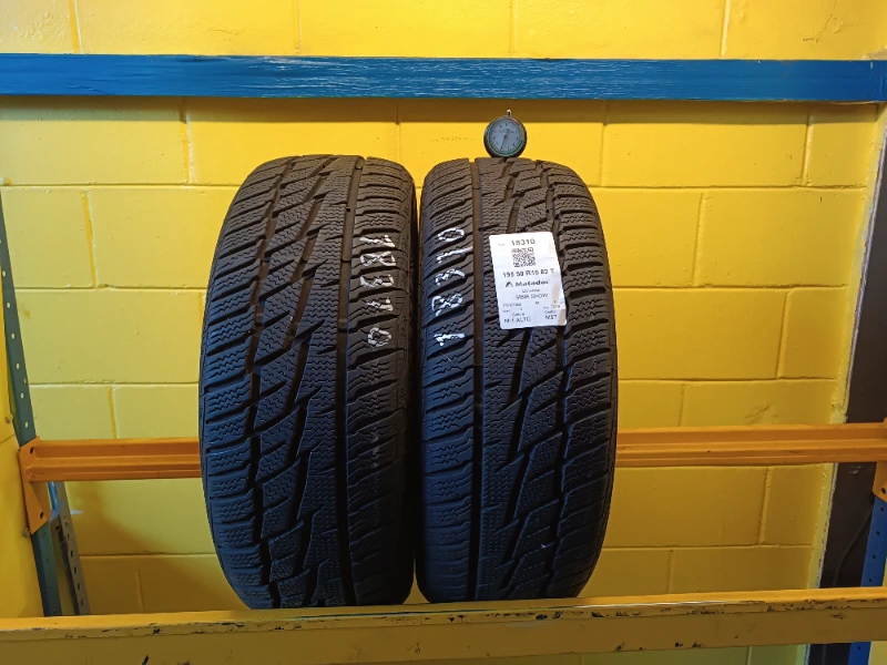 Pneumatico MATADOR SIBIR SNOW 195/50 R15 82T
