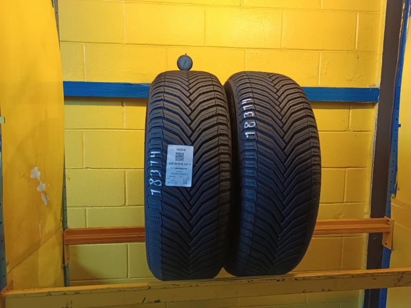Pneumatico MICHELIN CROSSCLIMATE 2 235/60 R18 107V