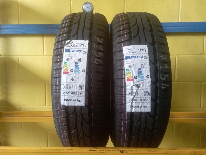 Pneumatico SAVA INTENSA HP 205/65 R15 94H