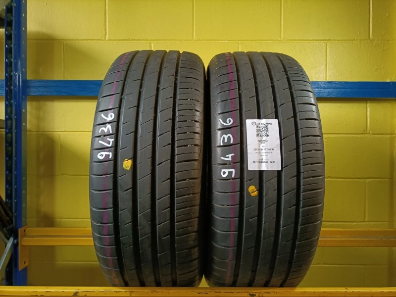 Pneumatico MOMO M30 225/55 R17 101W